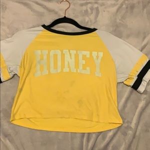 Cropped Honey shirt
